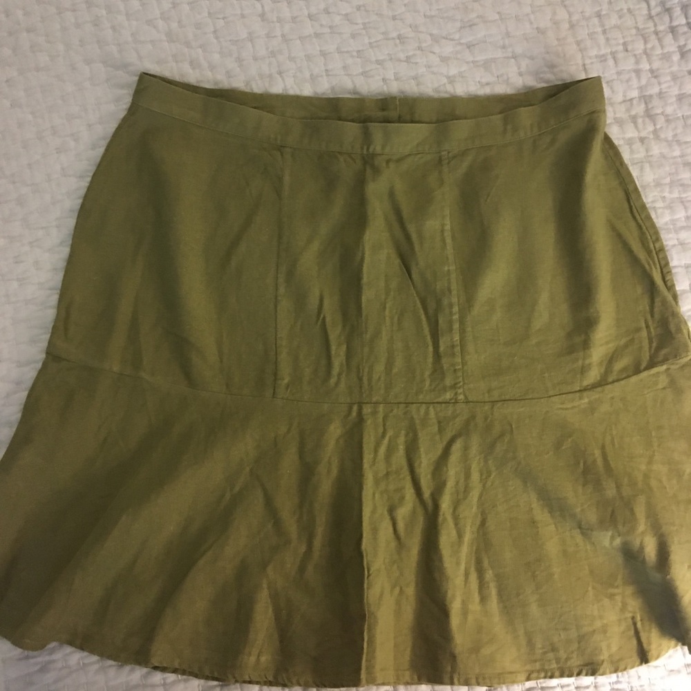 CJ Banks linen skirt in green 20X